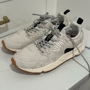 Women's Casual Beige Sneakers with Gum Sole